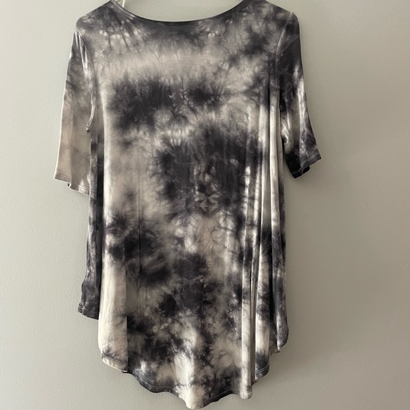 American Eagle soft and sexy crisscross tee - Picture 2 of 3